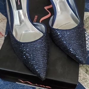 Navy Evening Sparkled pumps